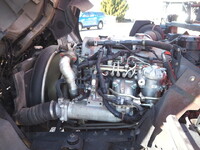 UDトラックスコンドルクレーン5段増トン（6t・8t）[写真30]