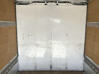 三菱ふそうキャンターアルミウイング小型（2t・3t）[写真14]