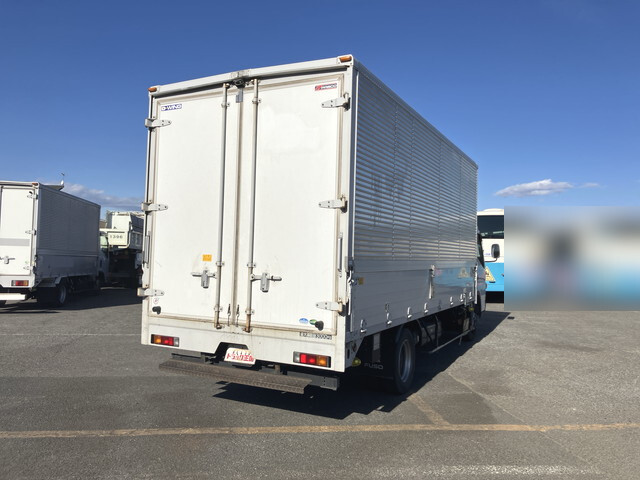 三菱ふそうキャンターアルミウイング小型（2t・3t）[写真04]
