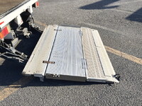 日野デュトロパネルバン小型（2t・3t）[写真15]