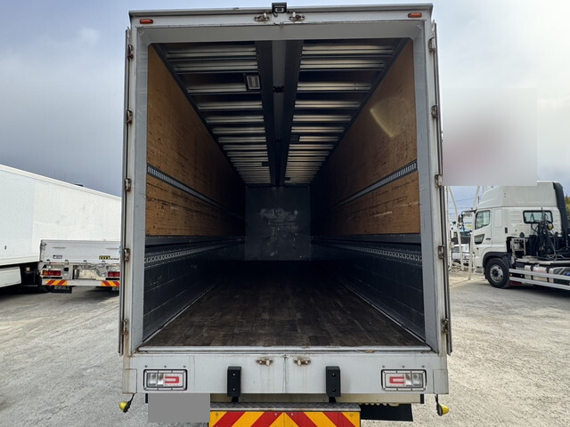 日野プロフィアアルミウイング大型（10t）[写真12]