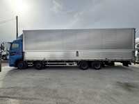 日野プロフィアアルミウイング大型（10t）[写真09]