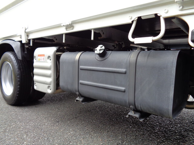 日野デュトロ平ボディ小型（2t・3t）[写真22]