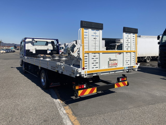 三菱ふそうキャンターセーフティローダー小型（2t・3t）[写真04]