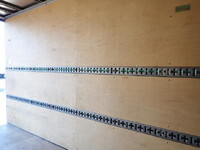 三菱ふそうキャンターアルミバン小型（2t・3t）[写真14]