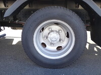 三菱ふそうキャンターアルミバン小型（2t・3t）[写真27]