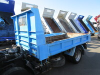 いすゞエルフダンプ小型（2t・3t）[写真19]