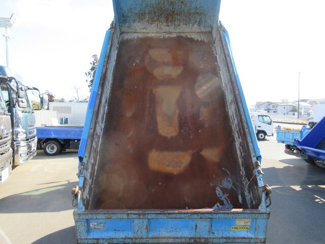 いすゞエルフダンプ小型（2t・3t）[写真27]