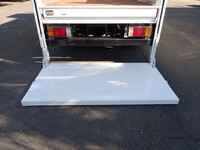 いすゞエルフ平ボディ小型（2t・3t）[写真15]