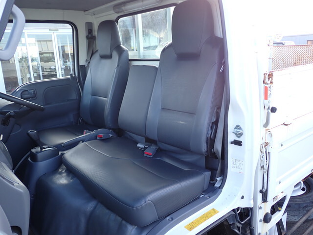 いすゞエルフ平ボディ小型（2t・3t）[写真36]