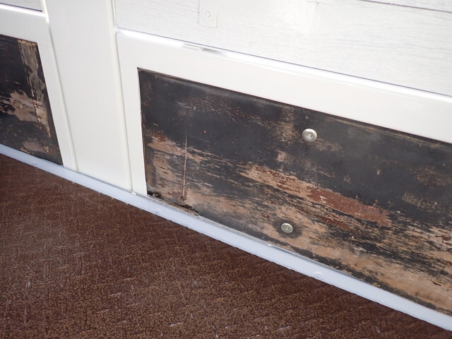 いすゞエルフ平ボディ小型（2t・3t）[写真05]