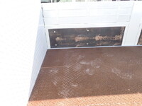 いすゞエルフ平ボディ小型（2t・3t）[写真10]