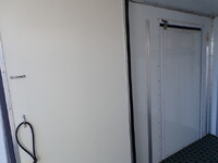 三菱ふそうキャンター冷凍車（冷蔵車）小型（2t・3t）[写真18]