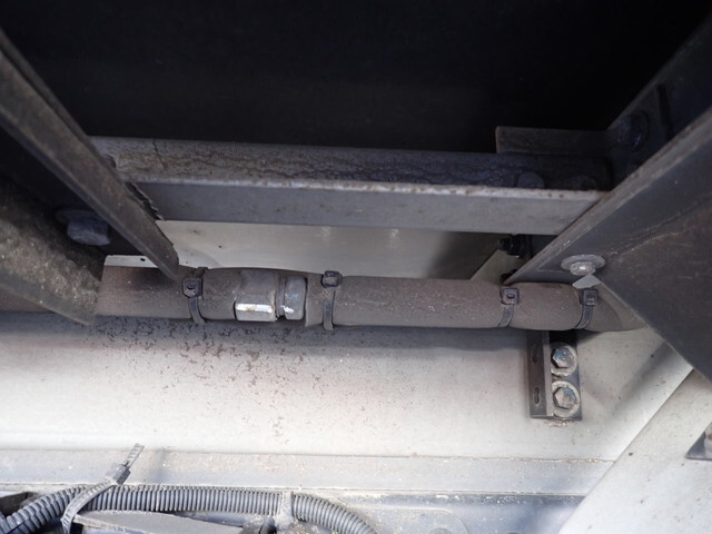 三菱ふそうキャンター冷凍車（冷蔵車）小型（2t・3t）[写真22]