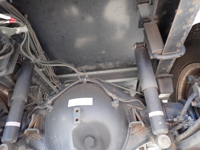 三菱ふそうキャンター冷凍車（冷蔵車）小型（2t・3t）[写真25]