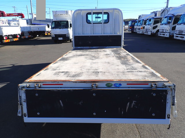 マツダタイタン平ボディ小型（2t・3t）[写真13]