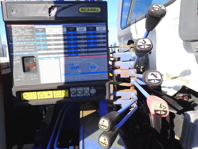 日野レンジャークレーン4段中型（4t）[写真26]