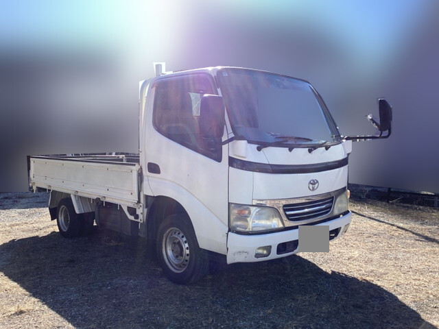 トヨタダイナ平ボディ小型（2t・3t）[写真03]