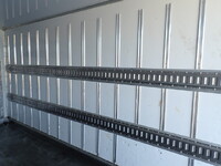 三菱ふそうキャンター冷凍車（冷蔵車）小型（2t・3t）[写真18]