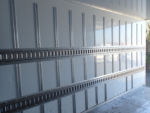 三菱ふそうキャンター冷凍車（冷蔵車）小型（2t・3t）[写真18]