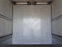 三菱ふそうファイターアルミウイング中型（4t）[写真16]