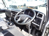 三菱ふそうファイターアルミウイング中型（4t）[写真29]