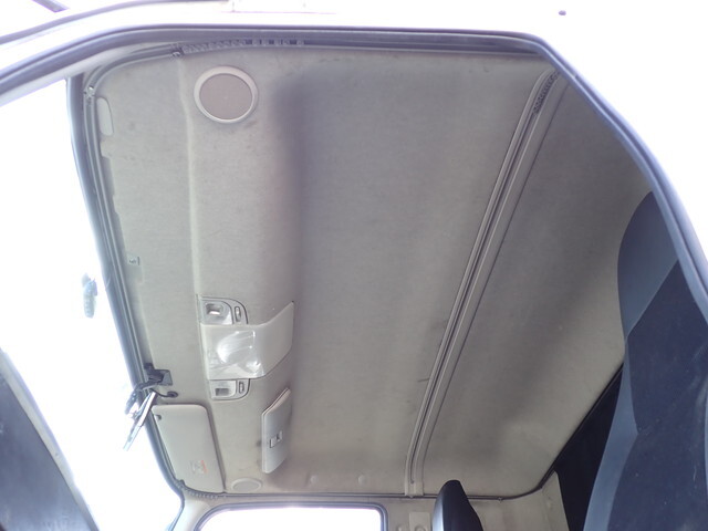 三菱ふそうファイターアルミウイング中型（4t）[写真32]