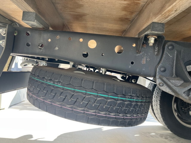 いすゞエルフアルミブロック小型（2t・3t）[写真14]