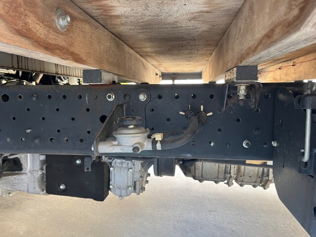 いすゞエルフアルミブロック小型（2t・3t）[写真17]