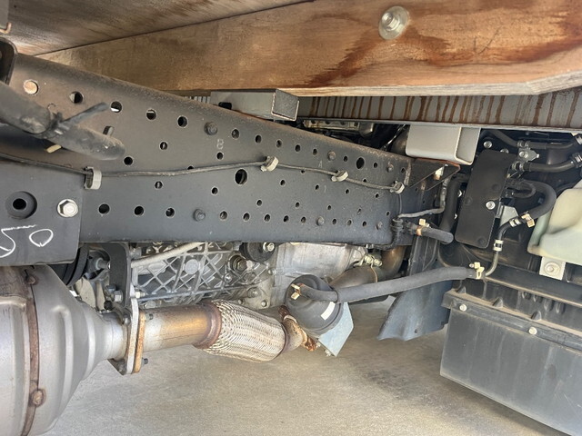 いすゞエルフアルミブロック小型（2t・3t）[写真19]