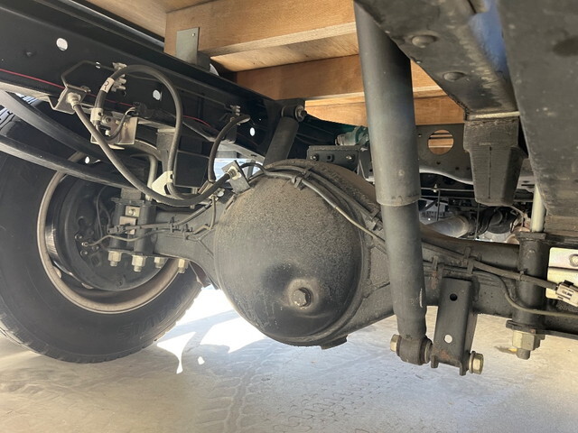 いすゞエルフアルミブロック小型（2t・3t）[写真20]