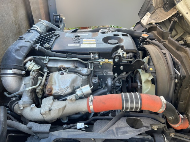 いすゞエルフアルミブロック小型（2t・3t）[写真22]