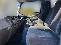 いすゞエルフアルミブロック小型（2t・3t）[写真26]