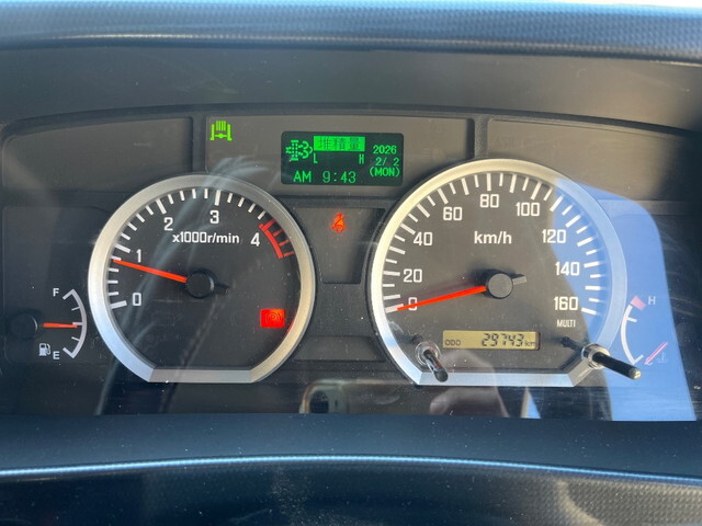 いすゞエルフアルミブロック小型（2t・3t）[写真32]