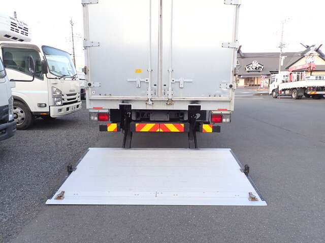 日野レンジャーアルミバン中型（4t）[写真10]