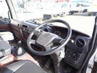 日野レンジャーアルミバン中型（4t）[写真29]