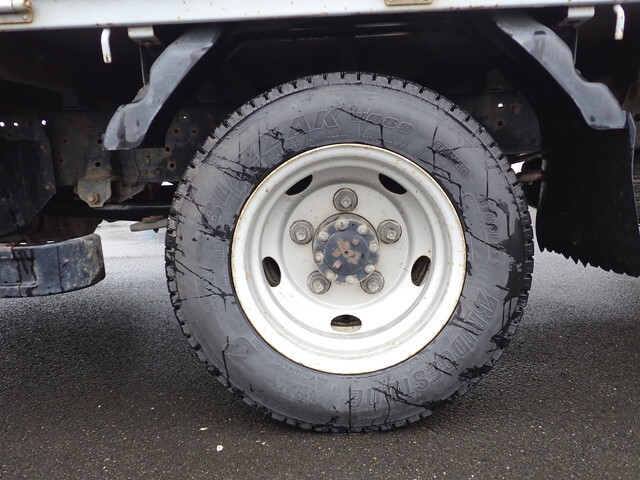 いすゞエルフアルミブロック小型（2t・3t）[写真24]