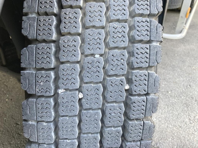 いすゞエルフアルミバン小型（2t・3t）[写真13]