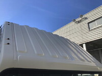 いすゞエルフアルミバン小型（2t・3t）[写真22]