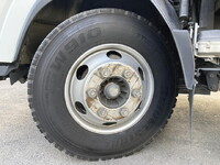 いすゞエルフアルミバン小型（2t・3t）[写真33]