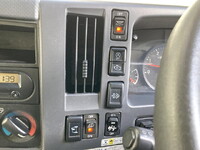 いすゞエルフアルミバン小型（2t・3t）[写真36]