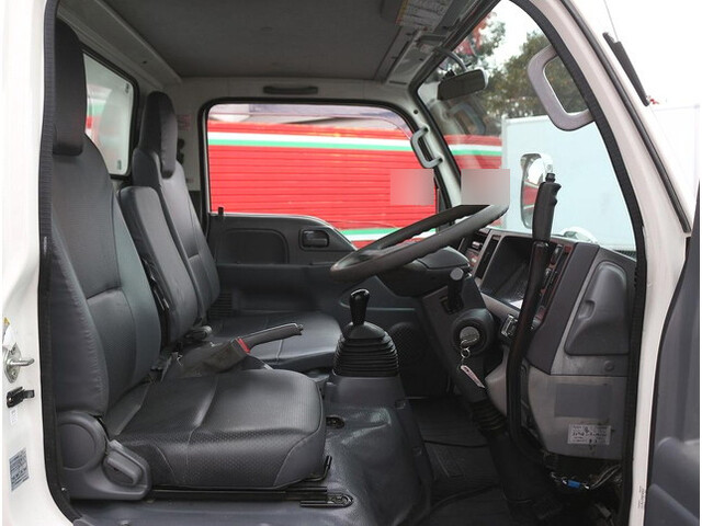 いすゞエルフダンプ小型（2t・3t）[写真20]