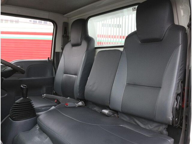 いすゞエルフダンプ小型（2t・3t）[写真32]