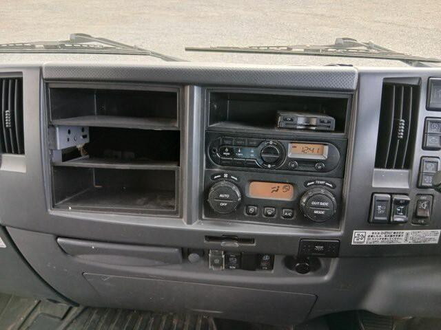 いすゞフォワードアルミウイング中型（4t）[写真29]