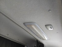 いすゞフォワードアルミウイング中型（4t）[写真35]