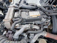 いすゞフォワードアルミウイング中型（4t）[写真39]