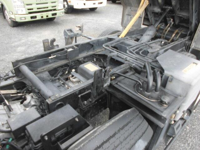 いすゞエルフパッカー車（塵芥車）小型（2t・3t）[写真18]