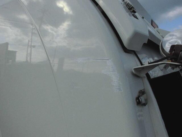 いすゞエルフパッカー車（塵芥車）小型（2t・3t）[写真28]