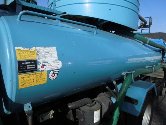 日野デュトロバキュームカー小型（2t・3t）[写真18]