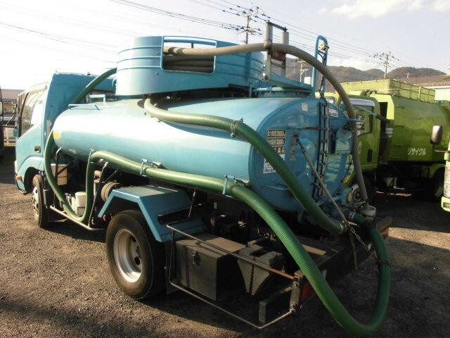 日野デュトロバキュームカー小型（2t・3t）[写真04]